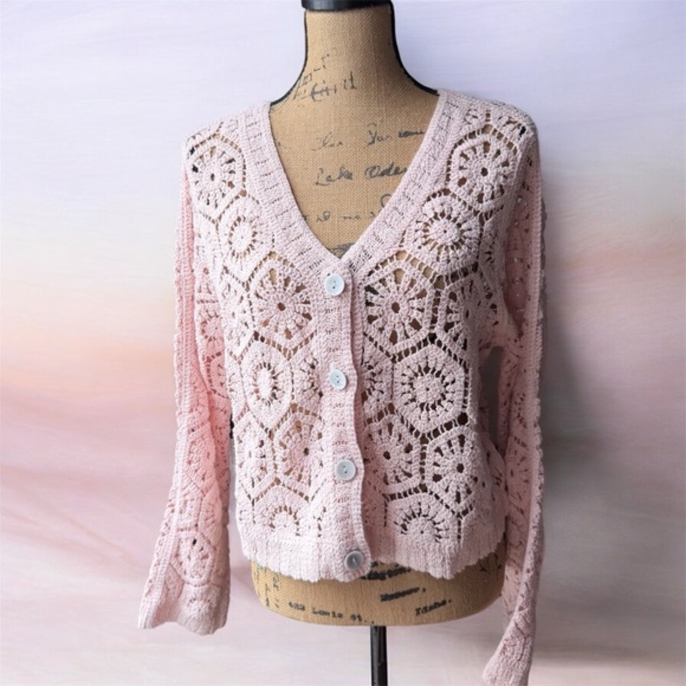 New Ultra Pink Light Pink Crochet Cardigan long sleeve.xl